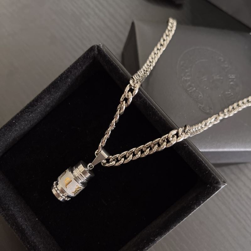 Ch**me He**ts necklaces